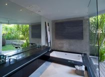 Villa The Layar - 3 bdr , Bathroom